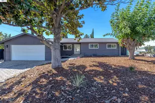 3672 Sanford St, Concord, CA 94520 - Photo 1