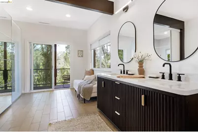 6824 Paso Robles Dr., Oakland, CA 94611 - Photo 27