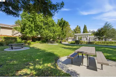 310 Sunset Dr, Danville, CA 94506 - Photo 35