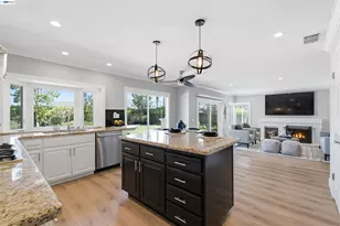 310 Sunset Dr, Danville, CA 94506 - Photo 3