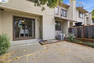 1701 Calais Ct, Fairview, CA 94541 - Photo 3