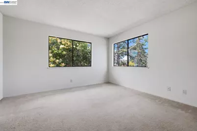 1701 Calais Ct, Fairview, CA 94541 - Photo 23