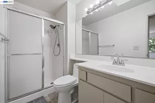 1701 Calais Ct, Fairview, CA 94541 - Photo 27