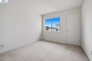 1701 Calais Ct, Fairview, CA 94541 - Photo 21