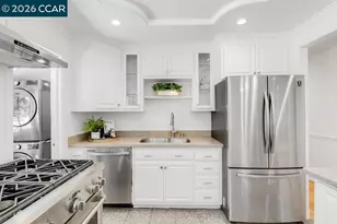 2674 Briarfield Ave, Redwood City, CA 94061 - Photo 15