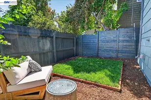 2227 27th St, Oakland, CA 94606 - Photo 35