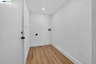 2227 27th St, Oakland, CA 94606 - Photo 15