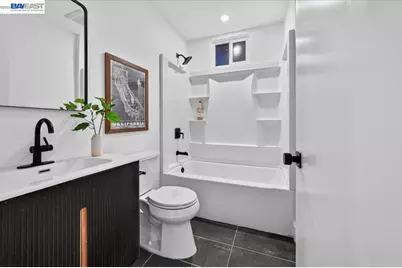 2227 27th St, Oakland, CA 94606 - Photo 17