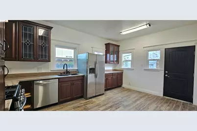 3137 Pleitner Ave, Oakland, CA 94602 - Photo 7