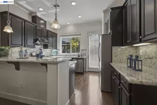 41548 Casabella Common, Fremont, CA 94539 - Photo 7