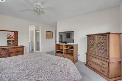 24 Meritage Cmn #1403, Livermore, CA 94551 - Photo 11