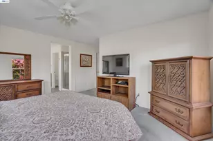 24 Meritage Common, Livermore, CA 94551 - Photo 11