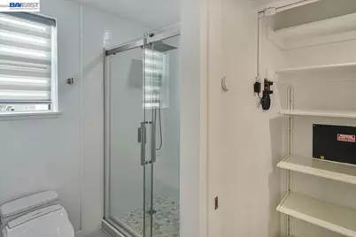 3560 McSherry Way, Alameda, CA 94502 - Photo 15