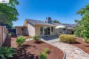 1457 Tulip Way, Livermore, CA 94551 - Photo 33