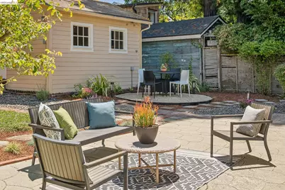 1133 Walnut Street, Berkeley, CA 94707 - Photo 51