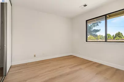 1163 San Ramon Valley Blvd, Danville, CA 94526 - Photo 19