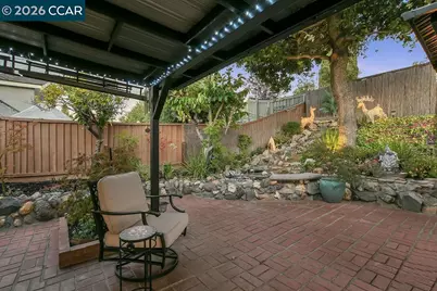 1327 Kansas Cir, Concord, CA 94521 - Photo 13
