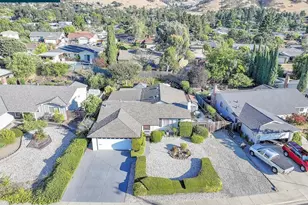 1327 Kansas Cir, Concord, CA 94521 - Photo 15