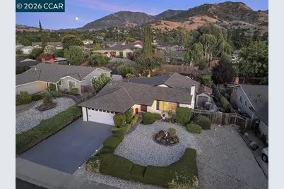 1327 Kansas Cir, Concord, CA 94521 - Photo 43