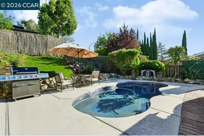 1327 Kansas Cir, Concord, CA 94521 - Photo 37