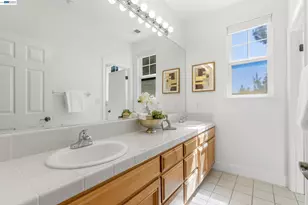 5698 Carnegie Way, Livermore, CA 94550 - Photo 33
