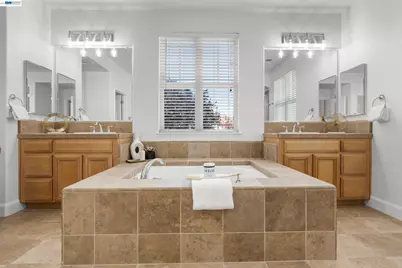 5698 Carnegie Way, Livermore, CA 94550 - Photo 35