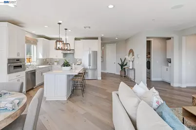 1049 Briar Court, Manteca, CA 95336 - Photo 29