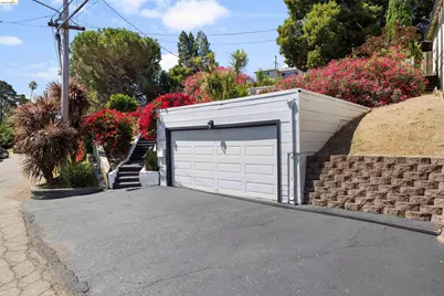 8019 Sterling Dr, Oakland, CA 94605 - Photo 69