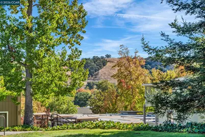 1200 Leisure Ln #4, Walnut Creek, CA 94595 - Photo 41