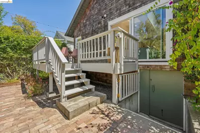 456 62nd St, Oakland, CA 94609 - Photo 49