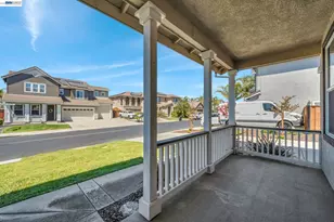 6391 Crystal Springs Cir, Discovery Bay, CA 94505 - Photo 9