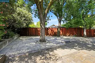 1226 Cheshire Ct, Concord, CA 94521 - Photo 23