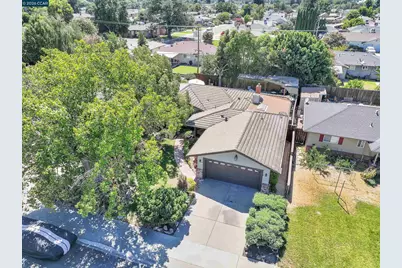 513 Gerard Dr, Lodi, CA 95242 - Photo 29