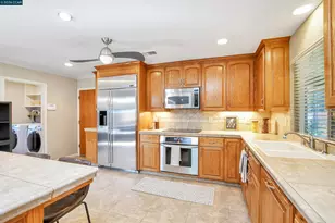 513 Gerard Dr, Lodi, CA 95242 - Photo 7