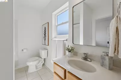 1308 Delaware St, Berkeley, CA 94702 - Photo 13
