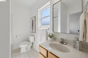 1308 Delaware St, Berkeley, CA 94702 - Photo 13