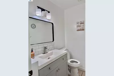 680 Fargo Ave #13, San Leandro, CA 94579 - Photo 11