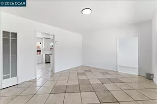 2696 Fairfield St, Sacramento, CA 95815 - Photo 7