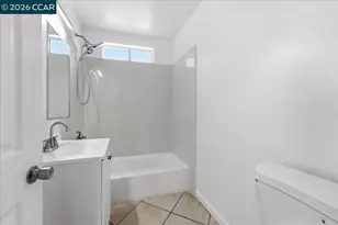 2696 Fairfield St, Sacramento, CA 95815 - Photo 21