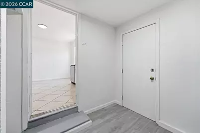 2696 Fairfield St, Sacramento, CA 95815 - Photo 19