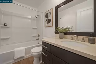 6400 Christie Ave, Emeryville, CA 94608 - Photo 31