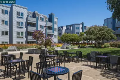 6400 Christie Ave #2214, Emeryville, CA 94608 - Photo 53