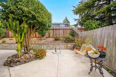 1220 Fascination Cir, Richmond, CA 94803 - Photo 57