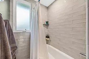 1330 Hillcrest, Livermore, CA 94550 - Photo 21