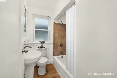 1070 Aileen St, Oakland, CA 94608 - Photo 19