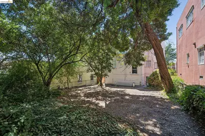 1767 Euclid Ave #2, Berkeley, CA 94709 - Photo 23