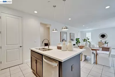 37764 Hickory St, Newark, CA 94560 - Photo 13
