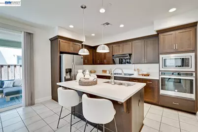 37764 Hickory St, Newark, CA 94560 - Photo 7