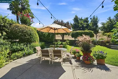 10 Edinburgh Pl, Danville, CA 94526 - Photo 35