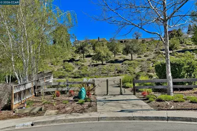 10 Edinburgh Pl, Danville, CA 94526 - Photo 37
